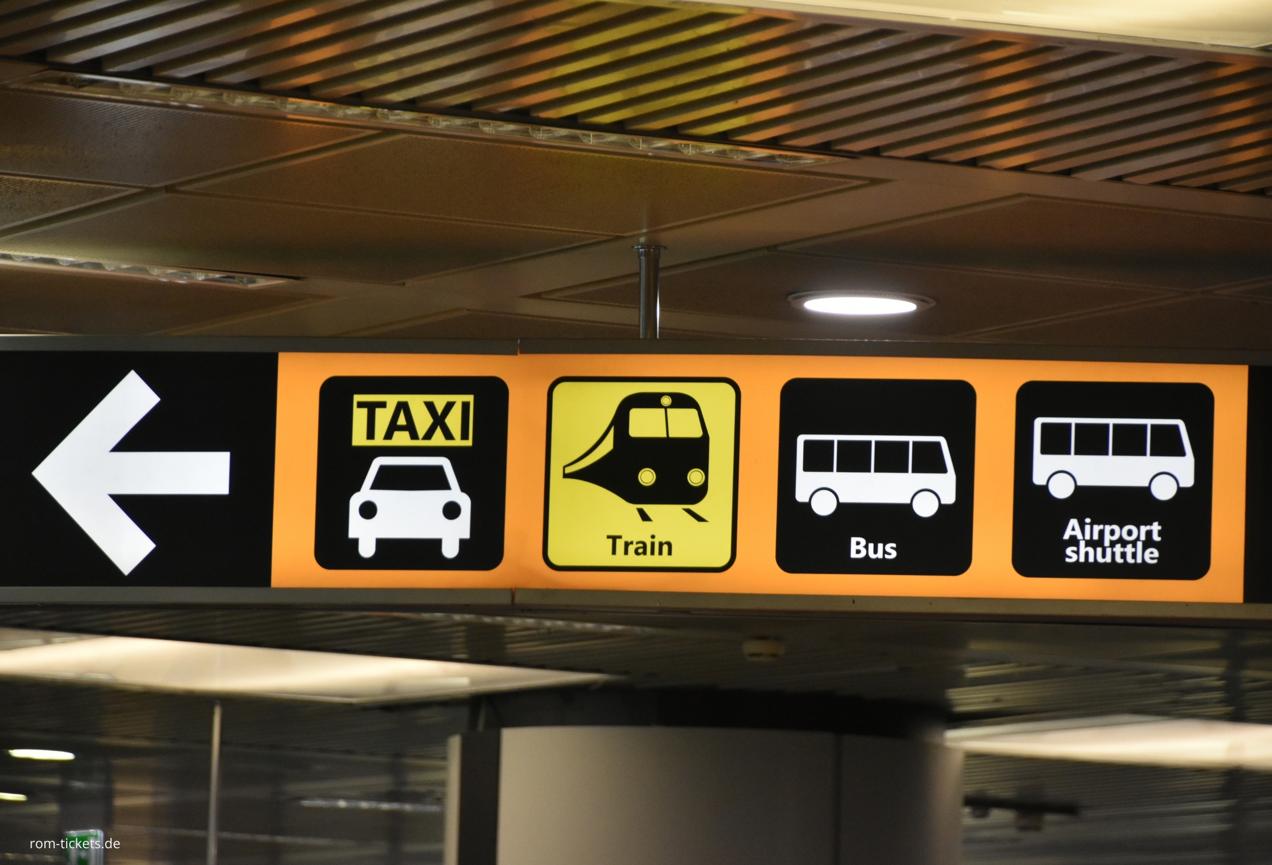 Flughafen Athen ins Zentrum – Alle Optionen im Vergleich (2026)