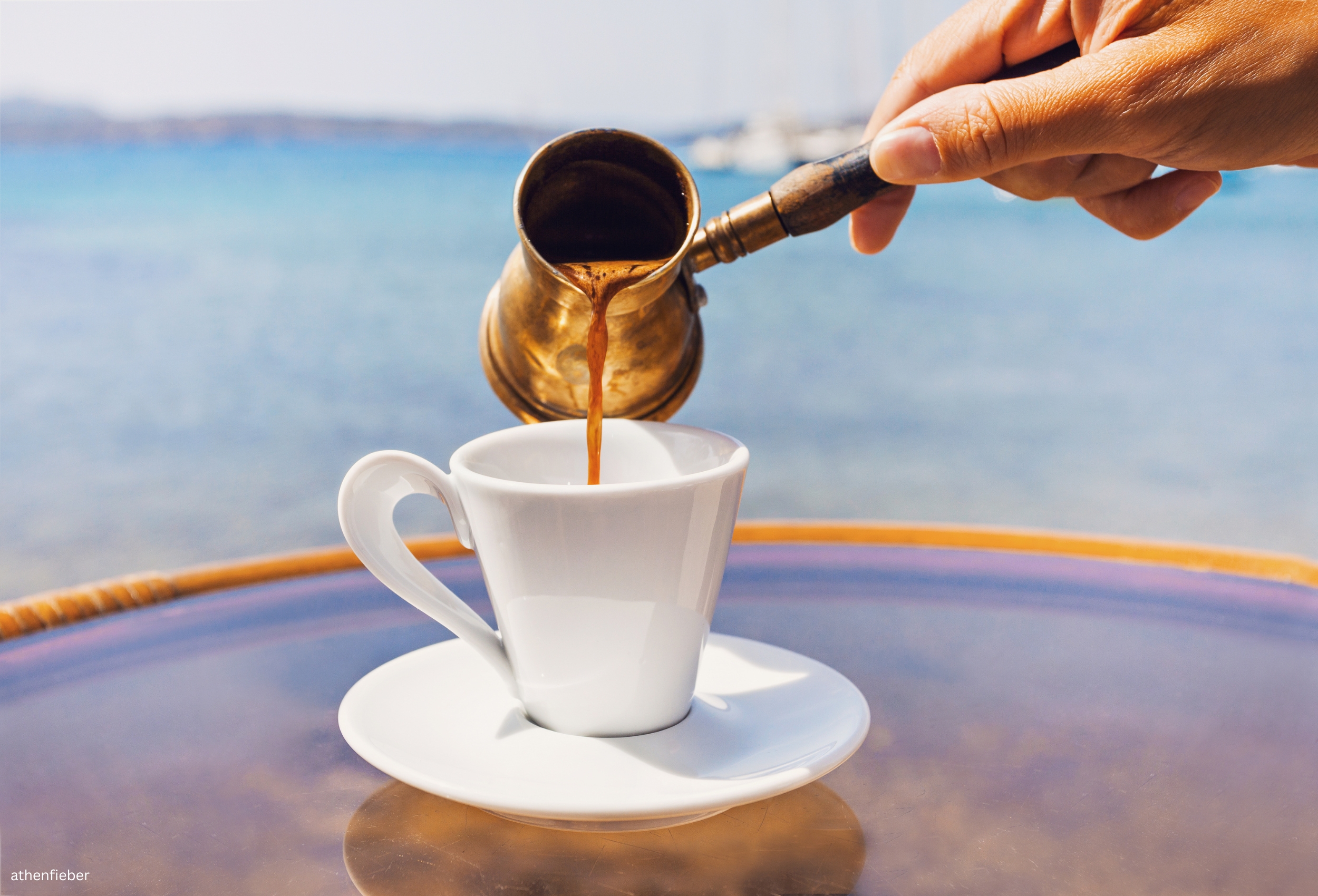 Kaffeekultur in Athen: Von Ellinikos bis Freddo Cappuccino